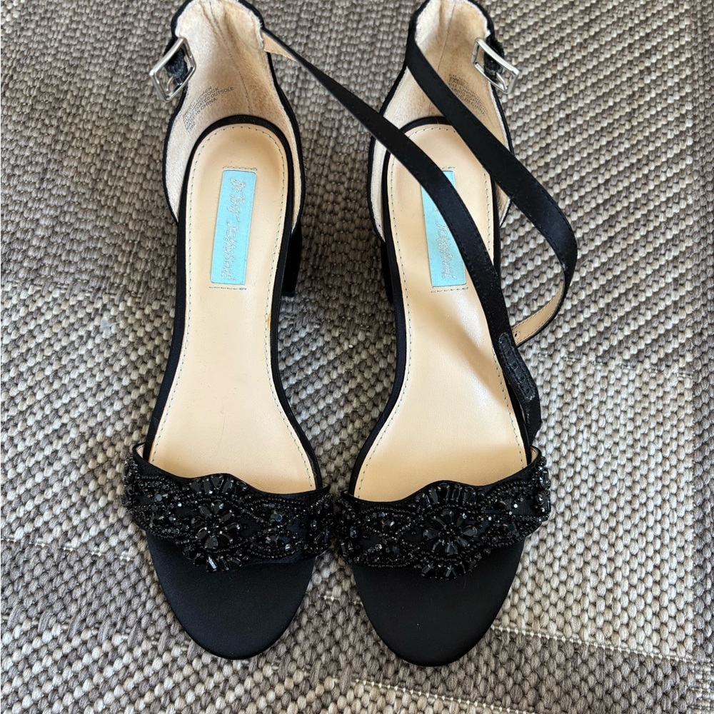 Betsey Johnson Black Heels